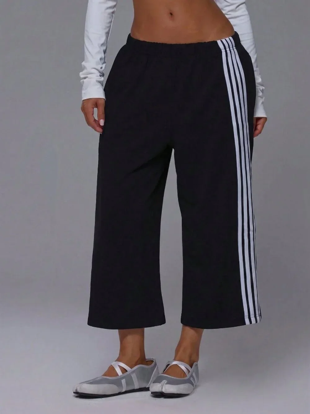Black And White Casual Women's Drawstring Pocket Colorblock Capri Jogger Pants